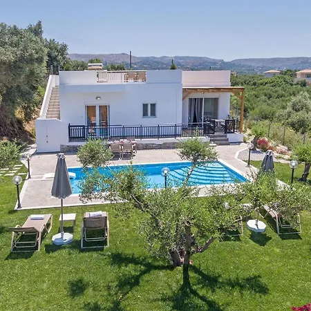 Villa Guinevere-with Private Pool Pangalochori