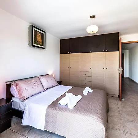 Villa Guinevere-with Private Pool Pangalochori