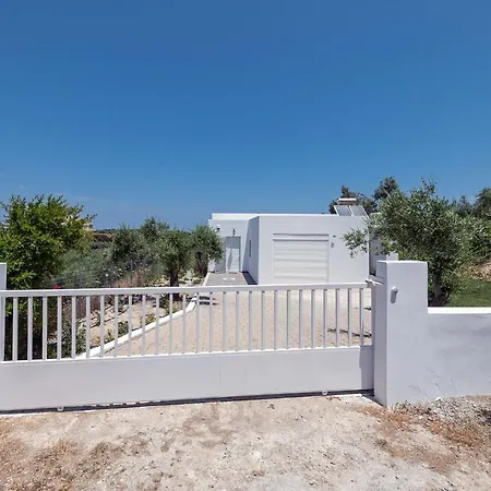 Guinevere-with Private Pool * Pangalochori